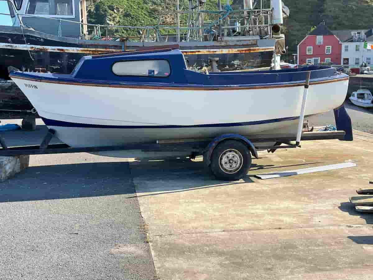 How To Clean Boat Exterior